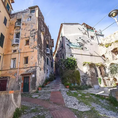 Apartmán Beach Front Apartment In Ventimiglia